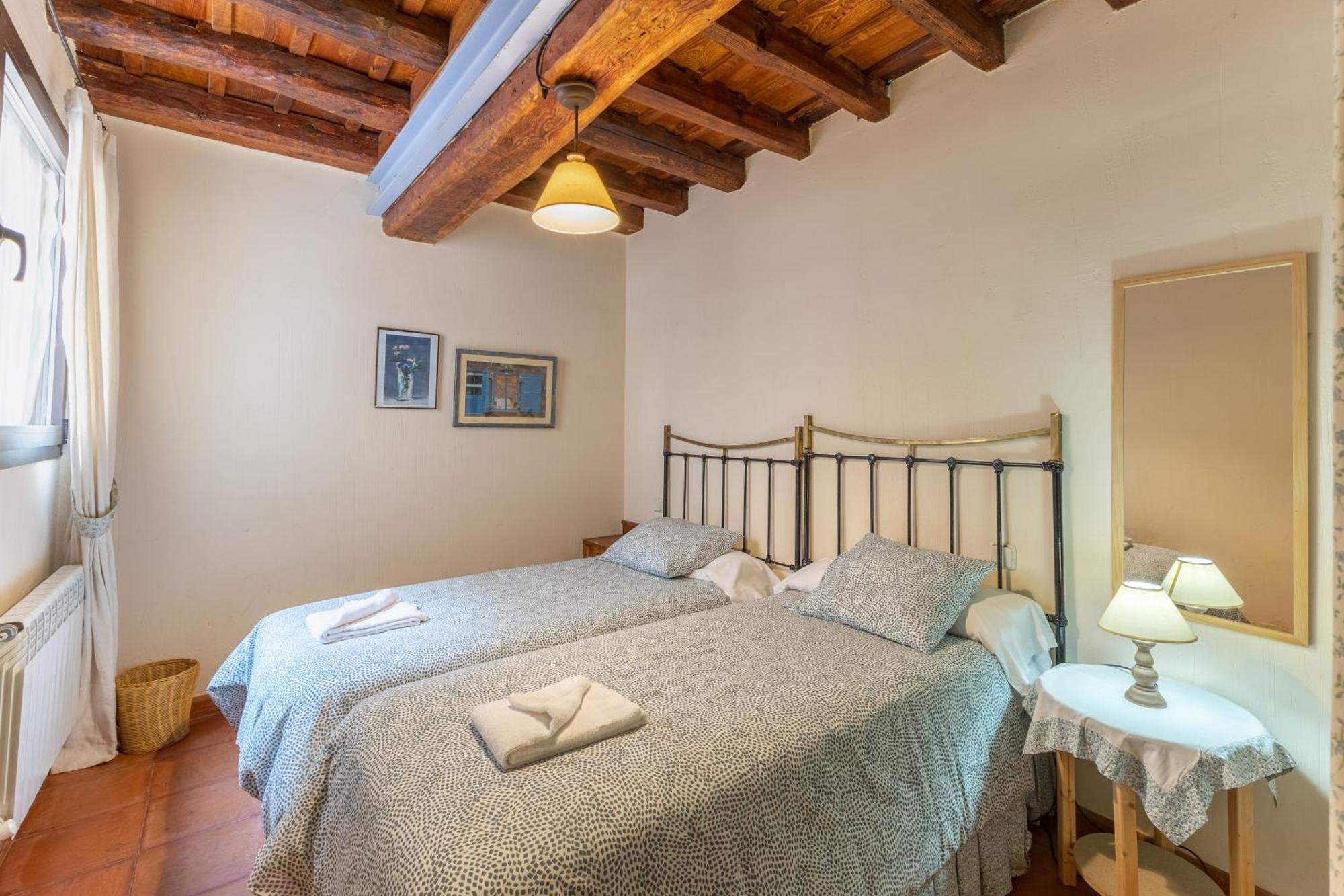 Вілла La Casona Y Casitas De Tabladillo Santa Maria la Real de Nieva Екстер'єр фото