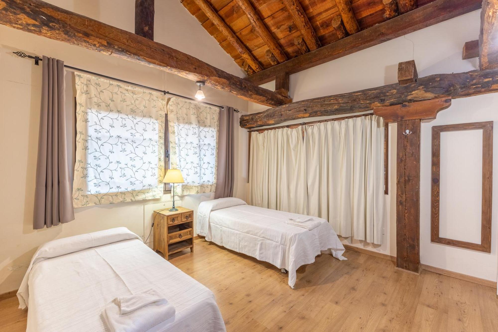 Вілла La Casona Y Casitas De Tabladillo Santa Maria la Real de Nieva Екстер'єр фото